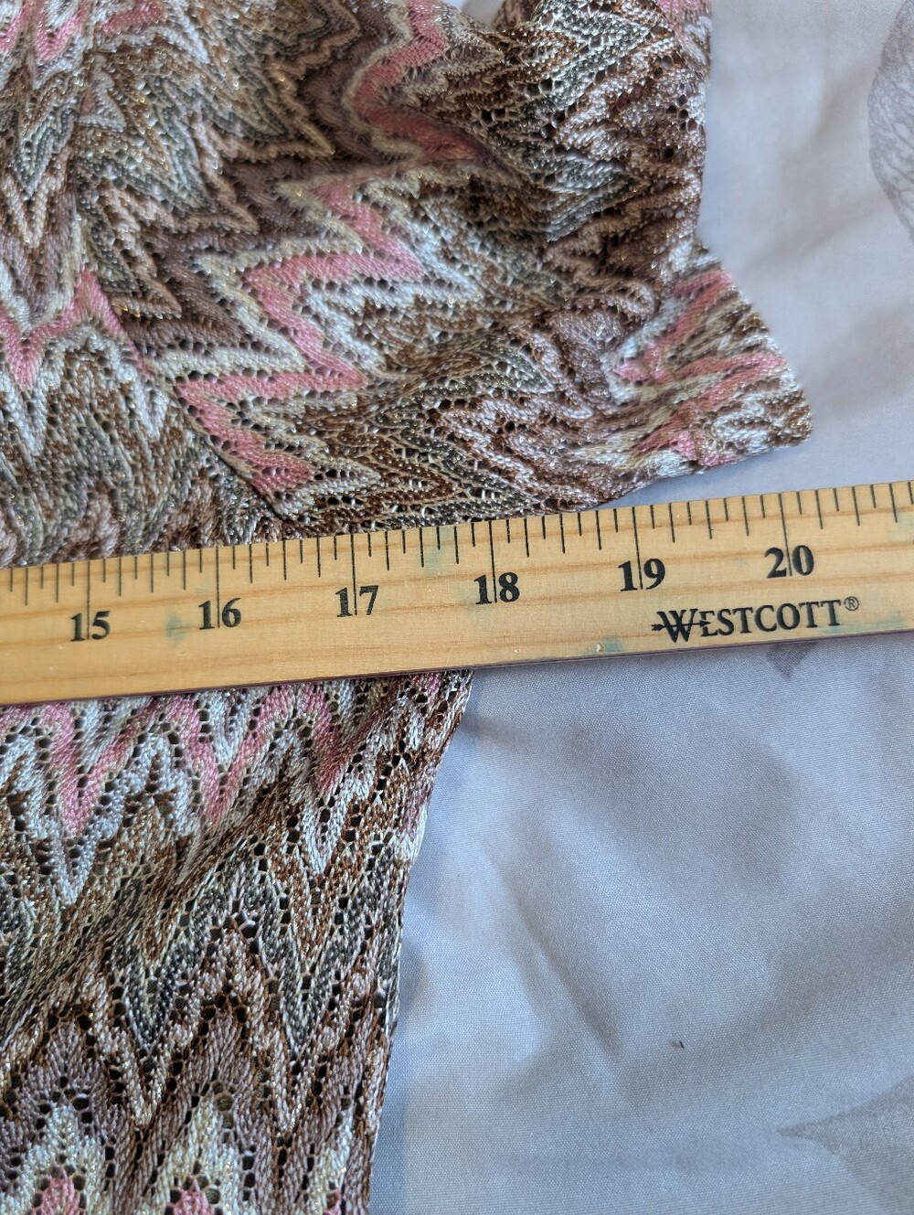 MORE & MORE Women's Pink Beige Chevron Knit Shift Dress V-Neck Size 36 US 4/6 - Picture 5 of 9
